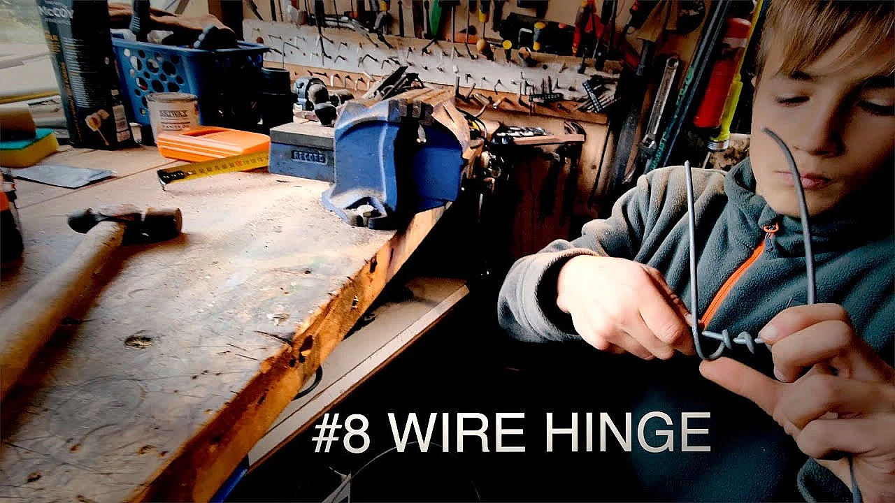 New Zealand Bushcraft Hinge #8 With Charlie James