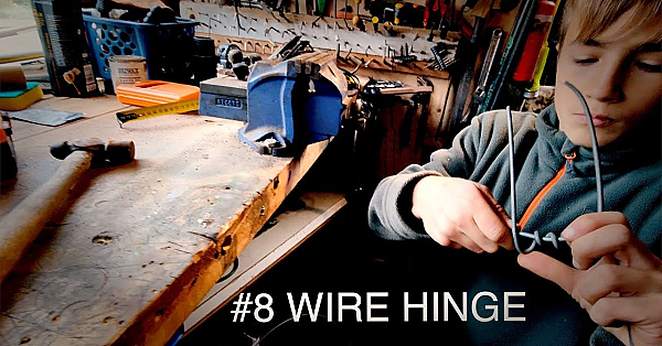 New Zealand Bushcraft Hinge #8 With Charlie James