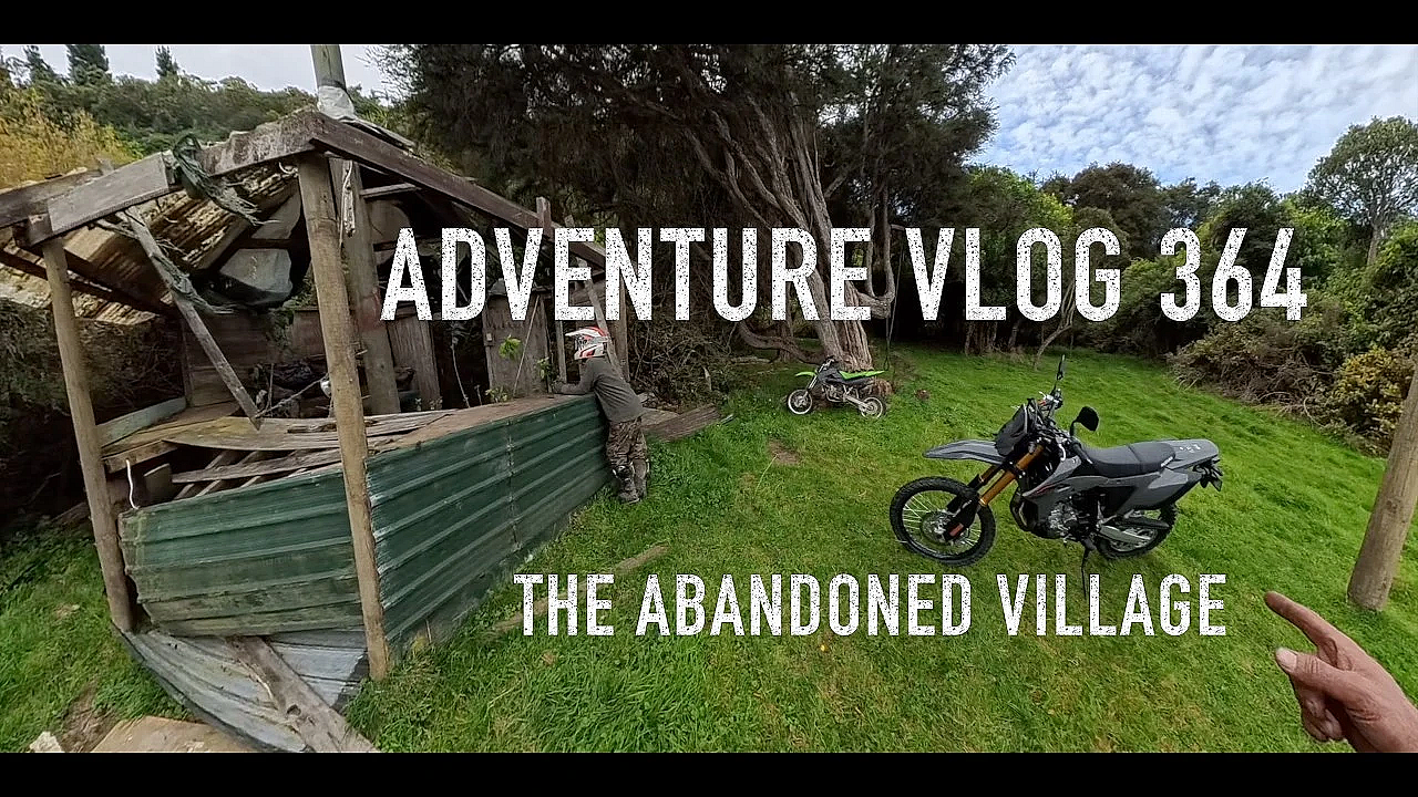 Abandoned HIPPY COMMUNE Josh James Adventure VLOG #364 - Smoker Build, beehives and homesteading