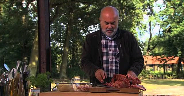 Vlaams-Duitse evenzwijnkoteletten met mierikswortel