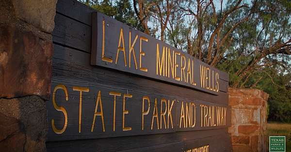 Lake Mineral Wells State Park - Postcard From Texas