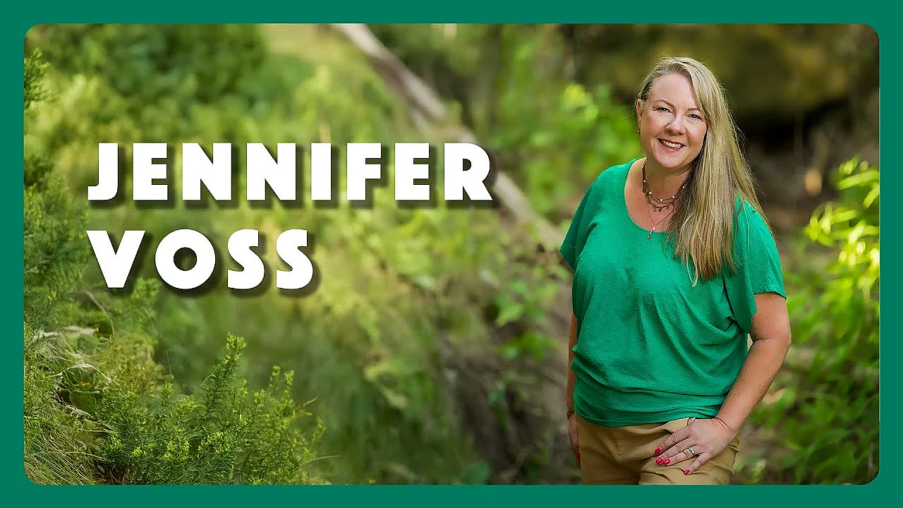 Jennifer Voss - Customer Service