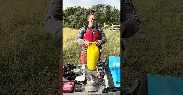What’s In My Dry Bag? #kayaking