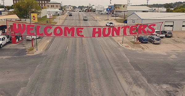 Pbs Show - Hunters Welcome, Goldthwaite Goldrush, Some Deer, #2702