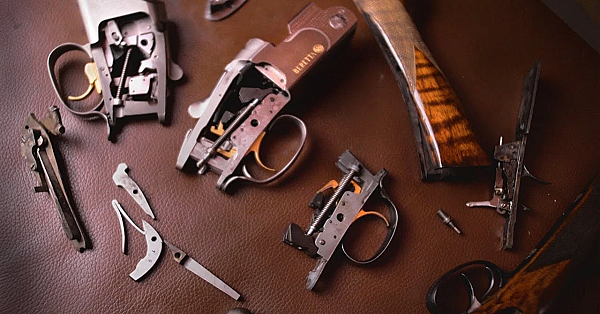 Sidelock, Boxlock And Trigger Plate - Shotgun Actions